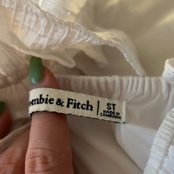 Ruffle Textured Maxi Dress - Picture 10 of 10